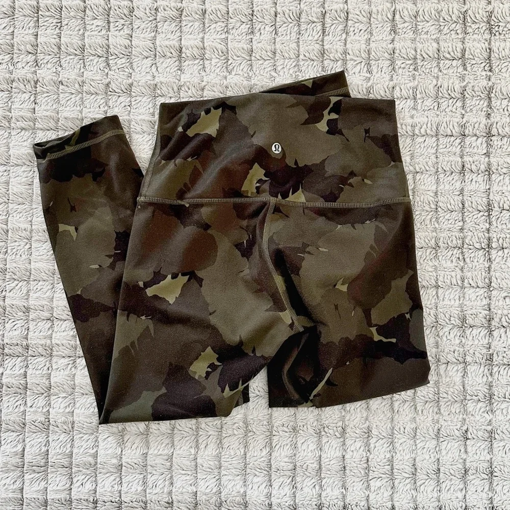 Lululemon Tropical Camo Leggings